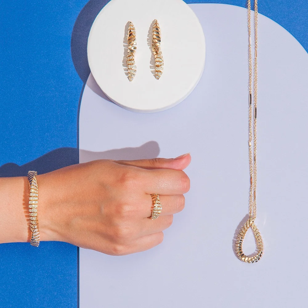 CRESCENDO YELLOW GOLD SMALL BRACELET - Image 5