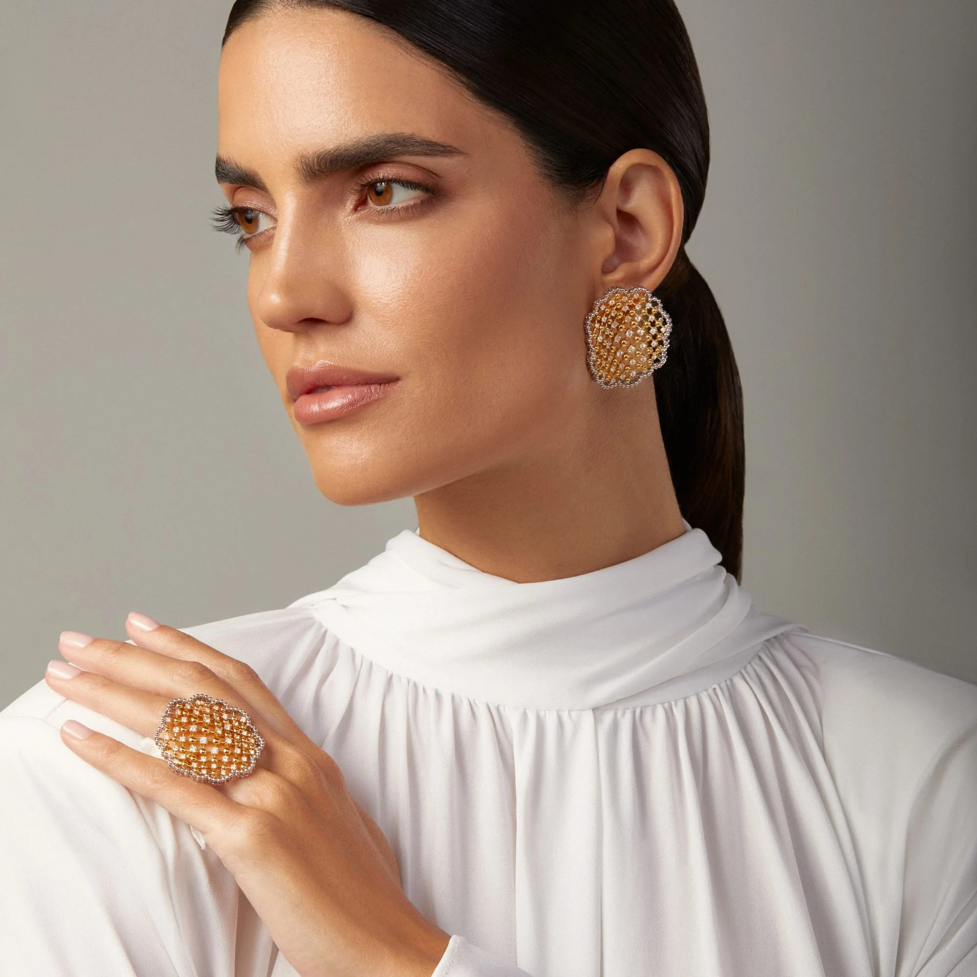 CUCITO BIG YELLOW AND WHITE GOLD EARRINGS - Image 3