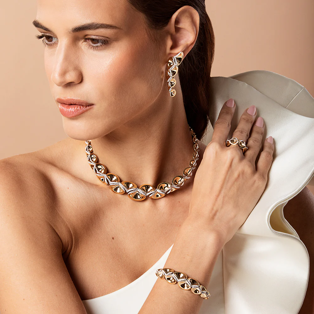 NINFEA YELLOW GOLD CHOKER - Image 4