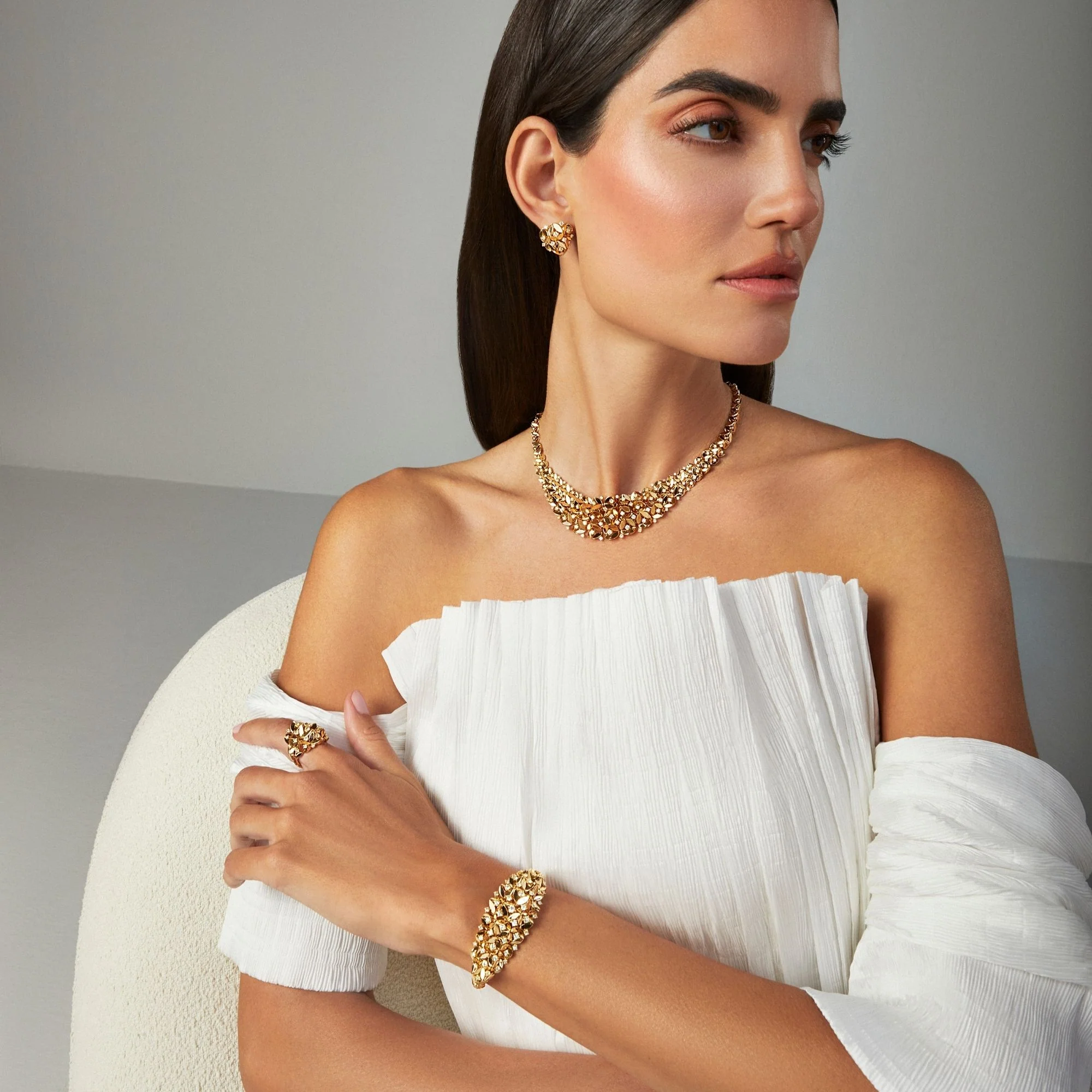RIFLESSI BIG YELLOW GOLD NECKLACE - Image 3