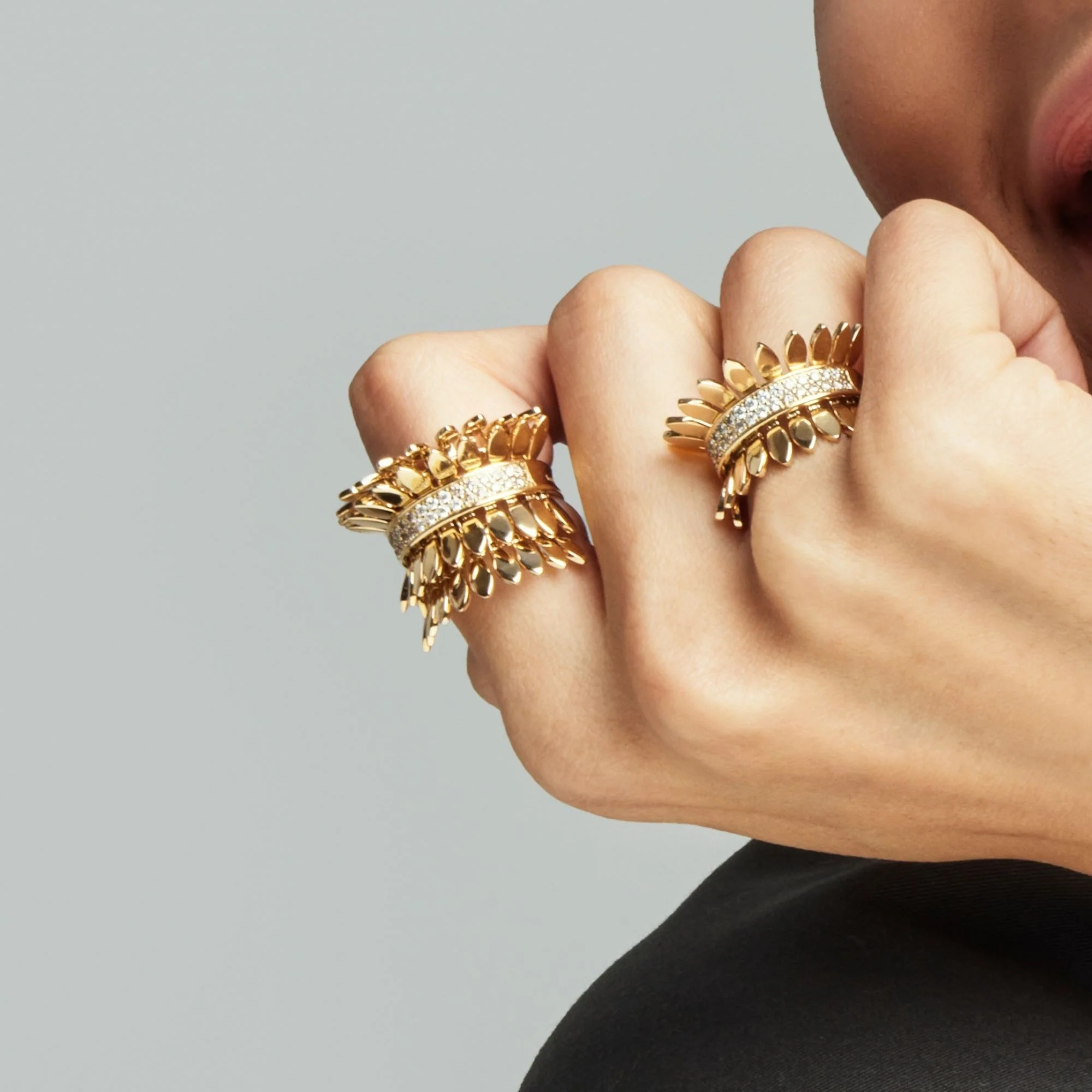 SPETTINATO DOUBLE YELLOW GOLD RING - Image 3