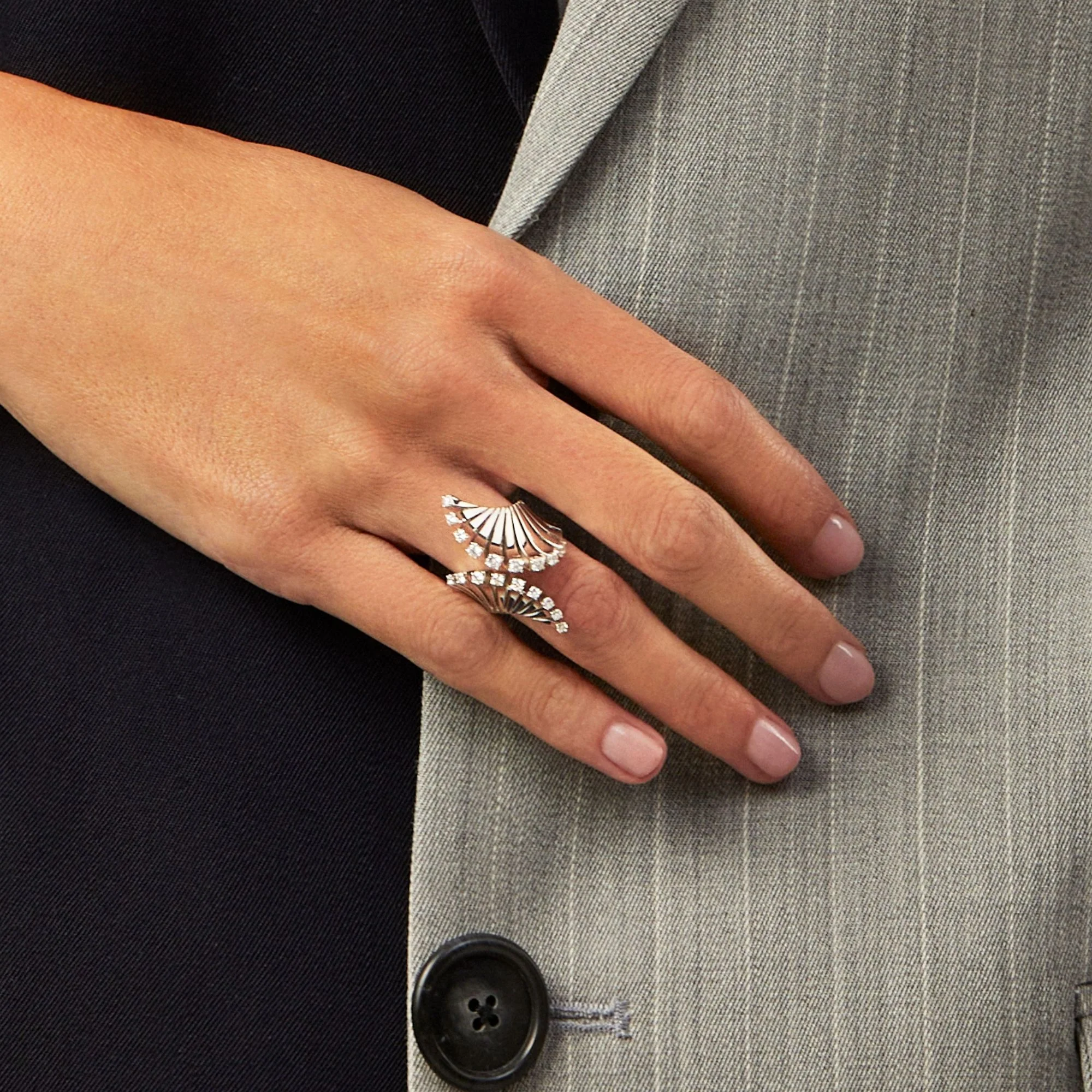 VITO WHITE GOLD CONTRARIÉ RING
