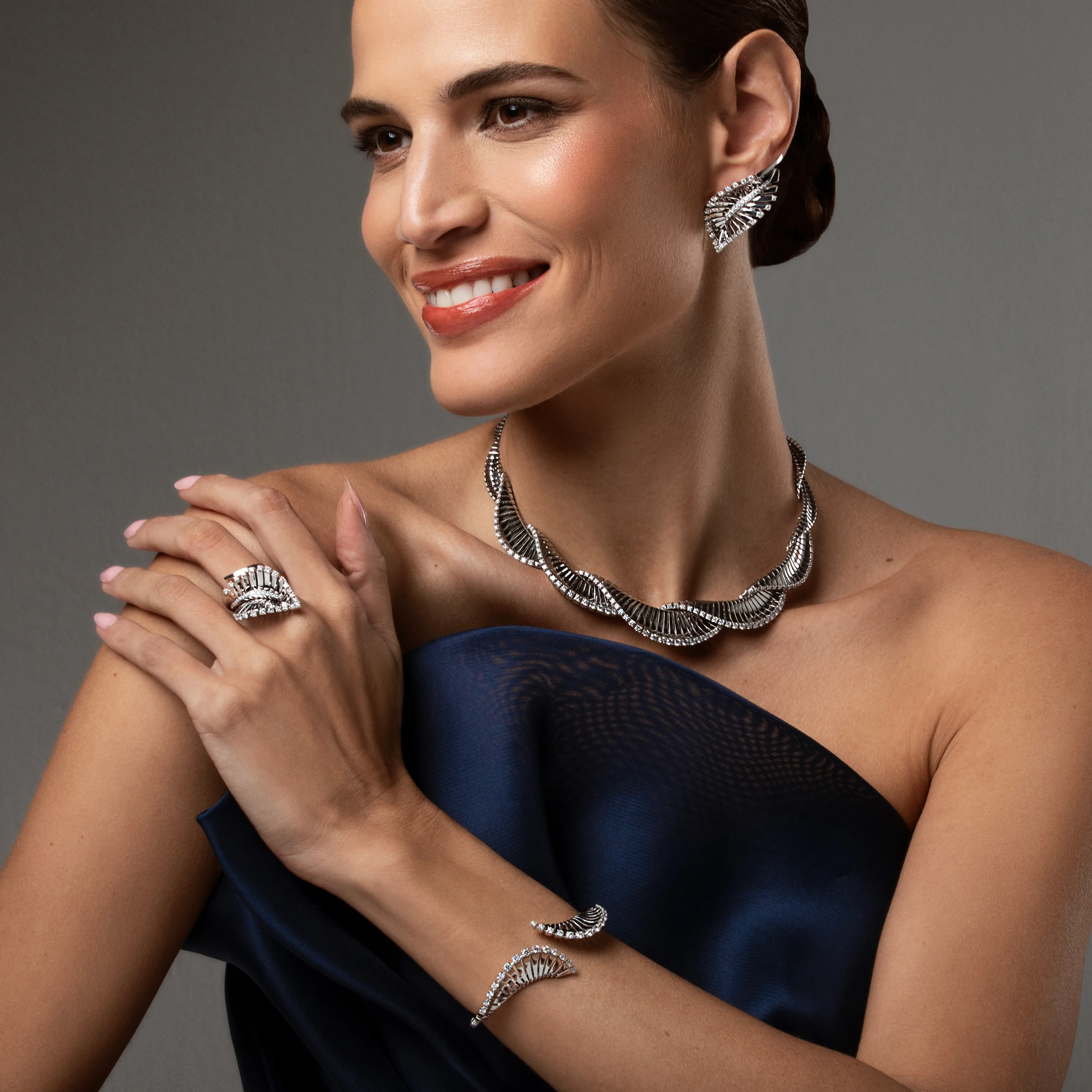 VITO FOGLIA WHITE GOLD RING - Image 3