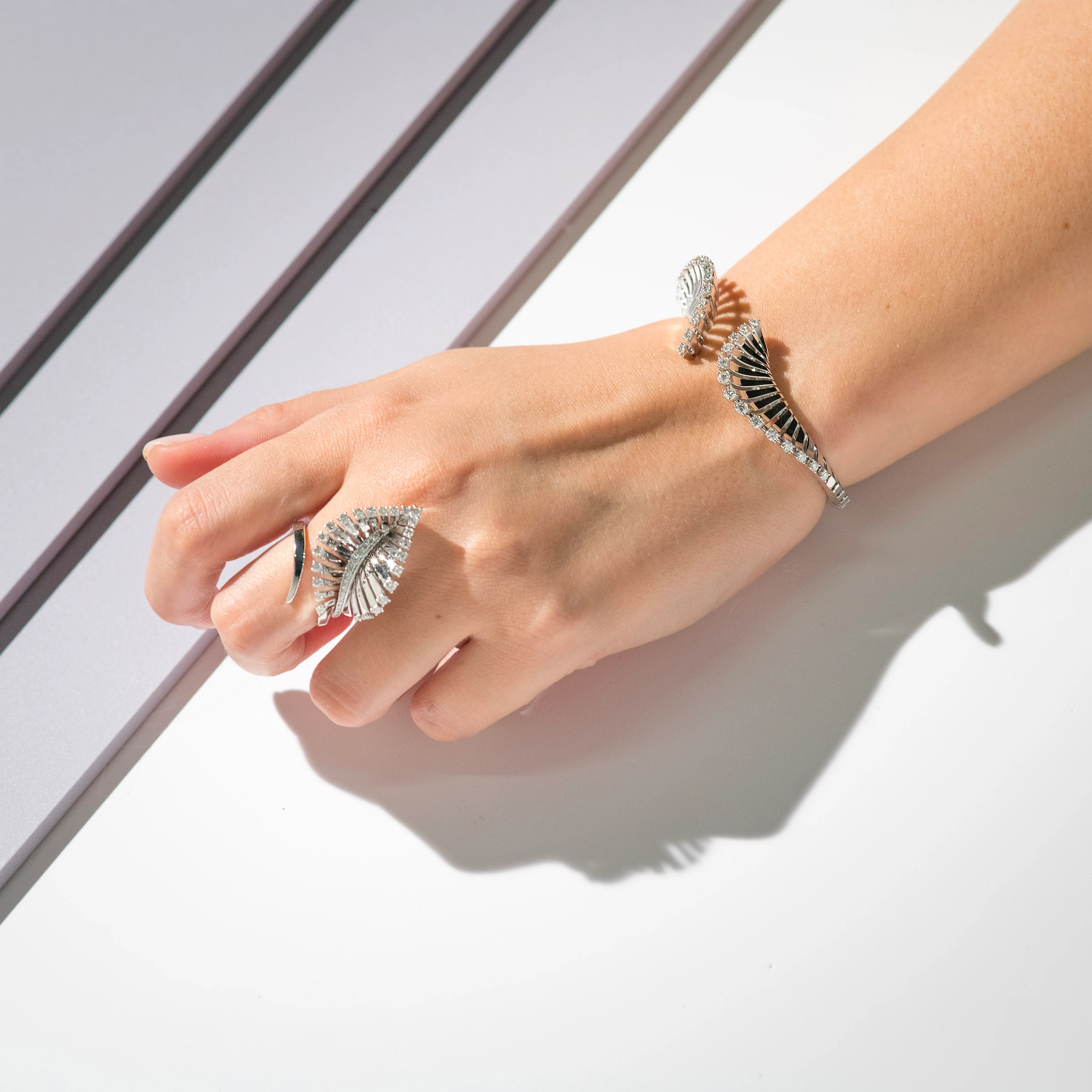 VITO FOGLIA WHITE GOLD RING - Image 4