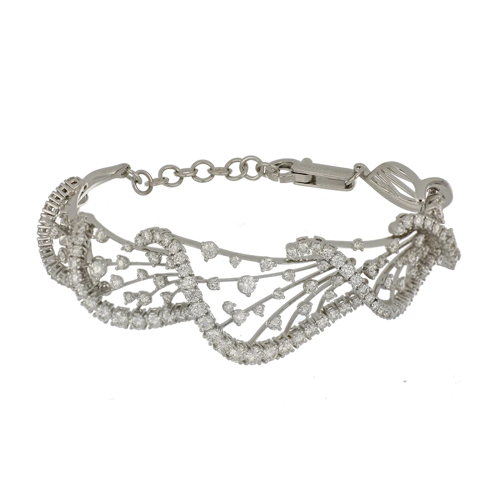 WHITE WONDERS ELICA DIAMONDS BRACELET - Image 2